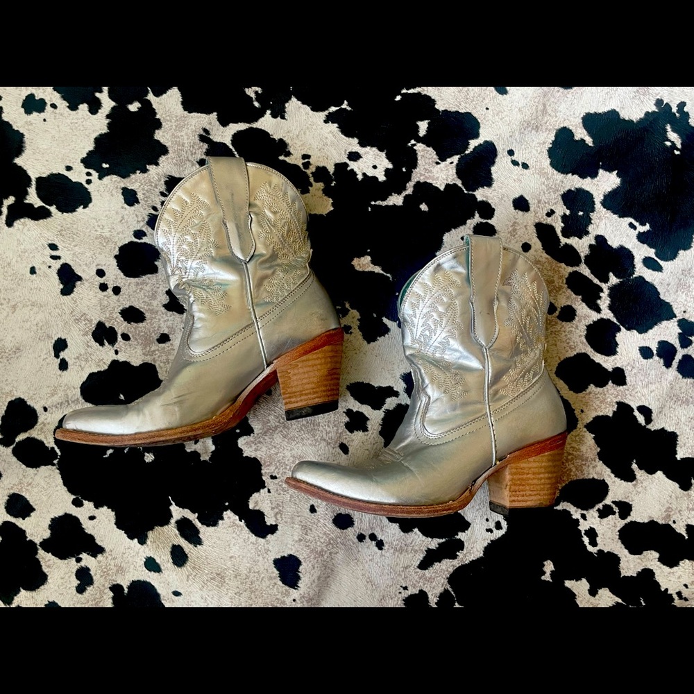 NFR fashion western silver boot booties
